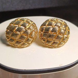 Vintage clip earings